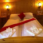 Hotel Mont-noble 2*