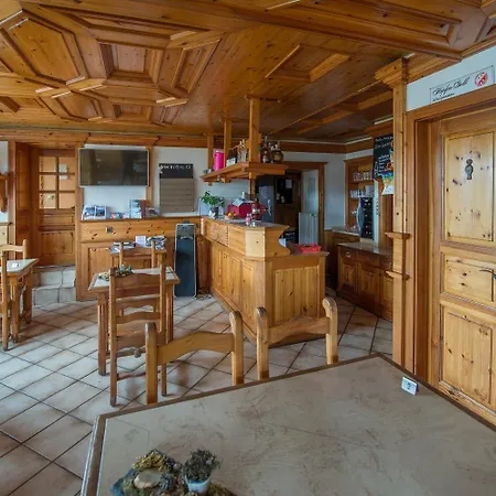 Mont-noble Hotell 2*