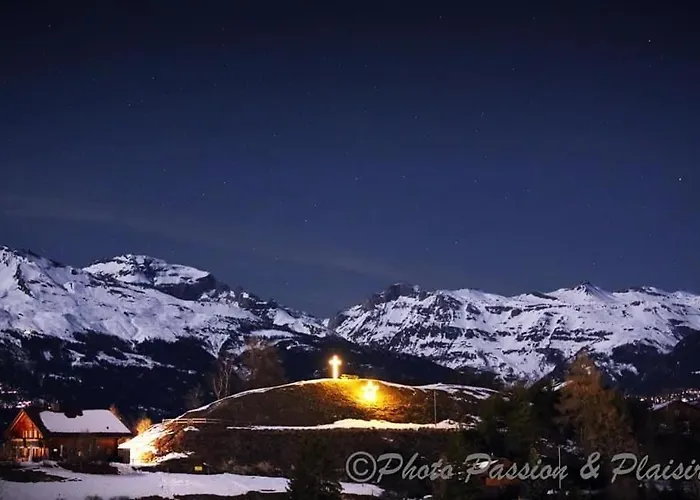 Mont-noble מלון 2*